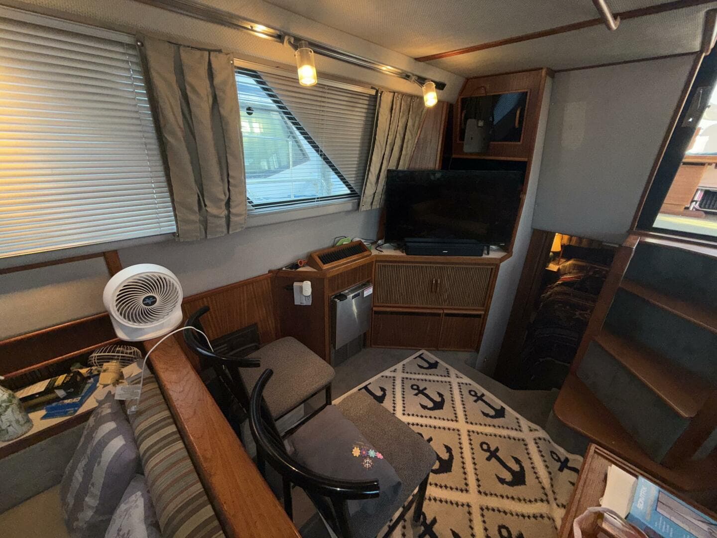 1988 Sea Ray 415 — photo 70