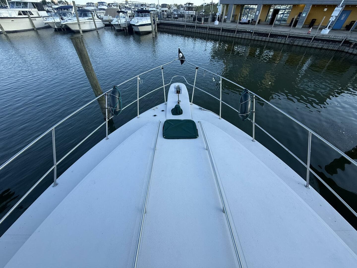 1988 Sea Ray 415 — photo 14