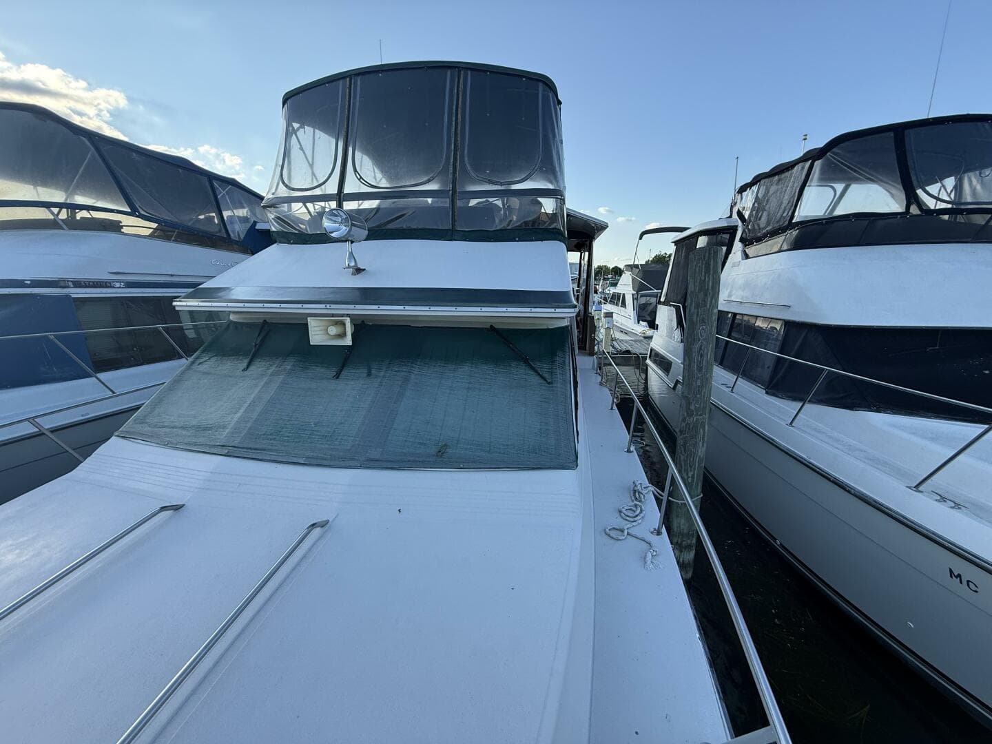 1988 Sea Ray 415 — photo 13