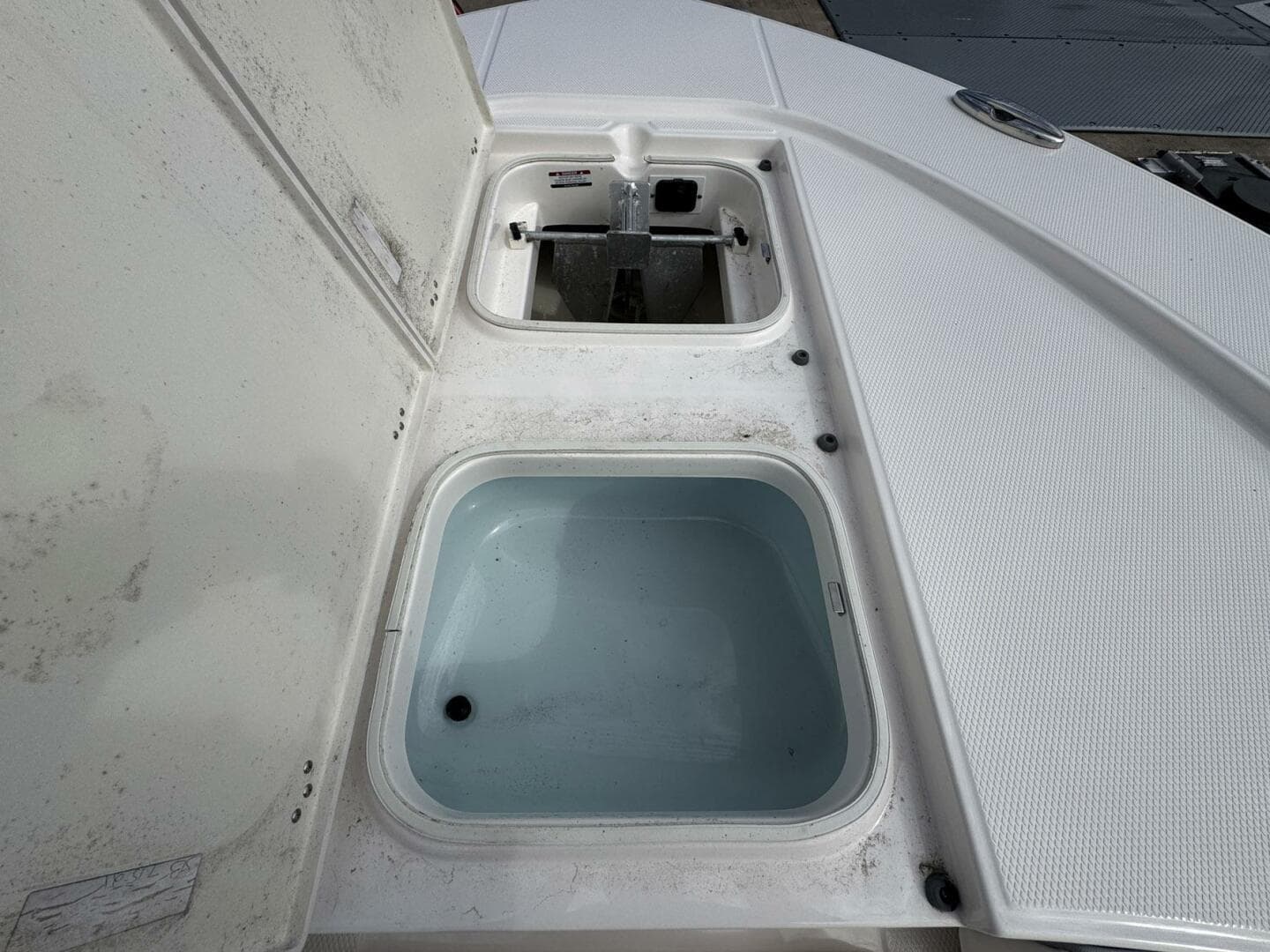 2021 Robalo 246 Cayman — photo 18