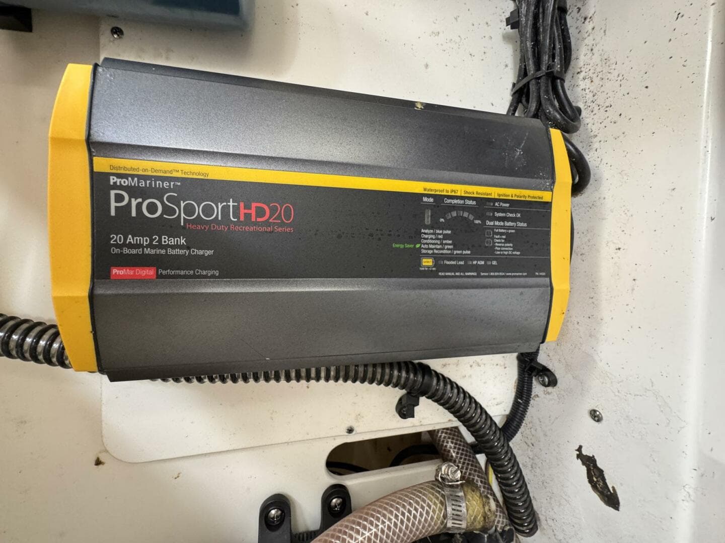 2021 Robalo 246 Cayman — photo 42