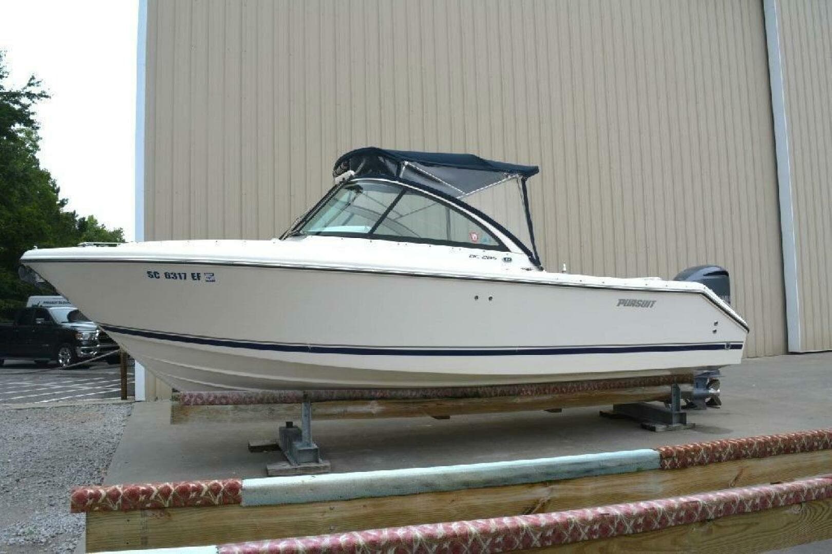 2011 Pursuit DC 265 Dual Console — photo 1