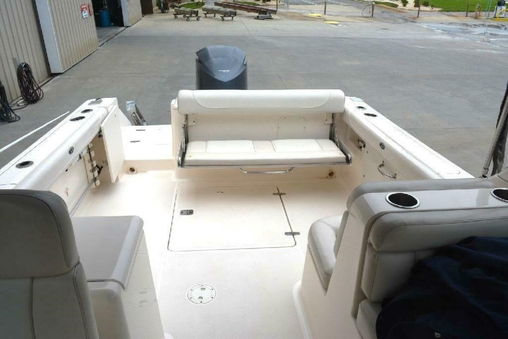 2011 Pursuit DC 265 Dual Console — photo 30