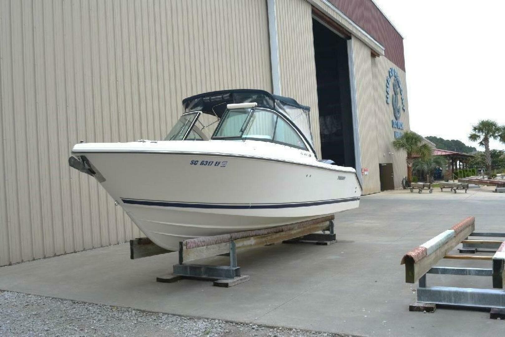 2011 Pursuit DC 265 Dual Console — photo 3