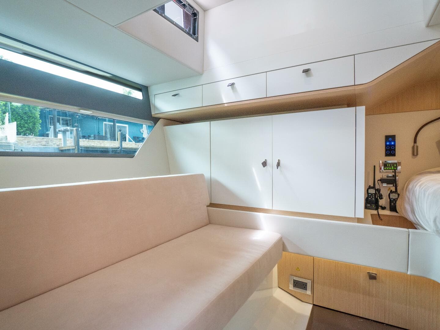 2024 Fjord 41 Xp — photo 34