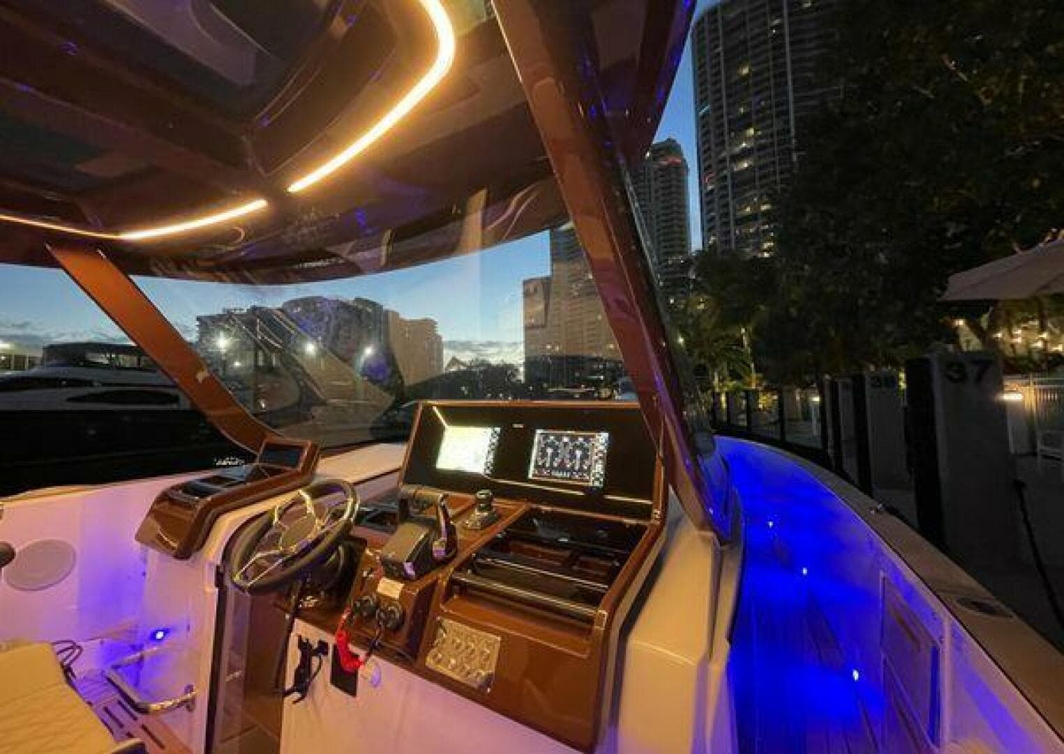 2024 Fjord 41 Xp — photo 41