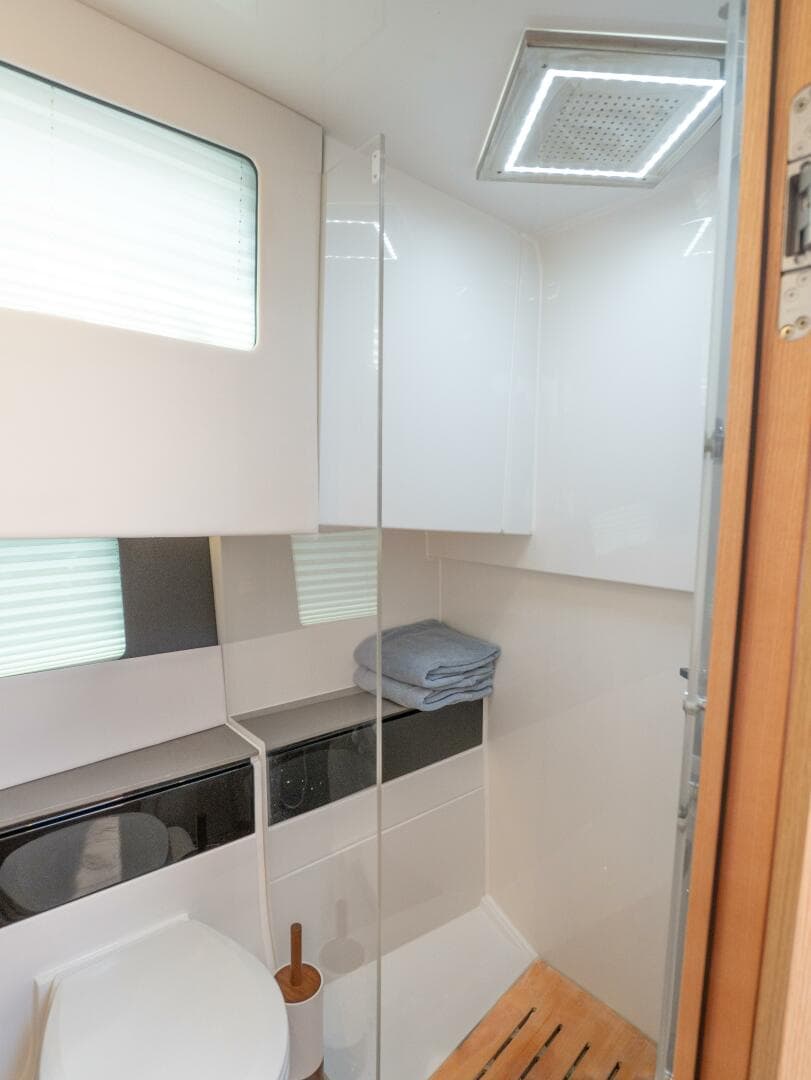 2024 Fjord 41 Xp — photo 29