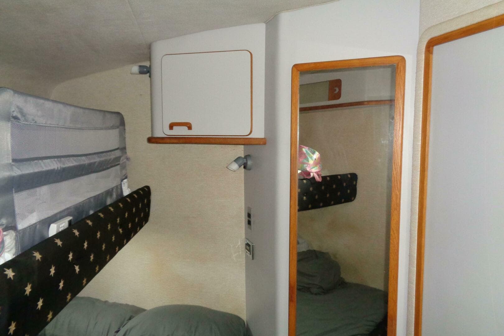 1991 Sea Ray 480 Sundancer — photo 66