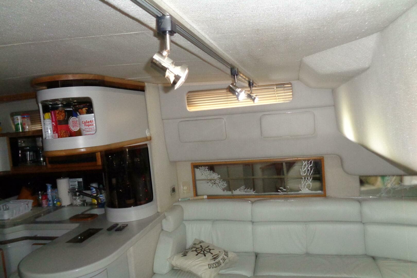 1991 Sea Ray 480 Sundancer — photo 71