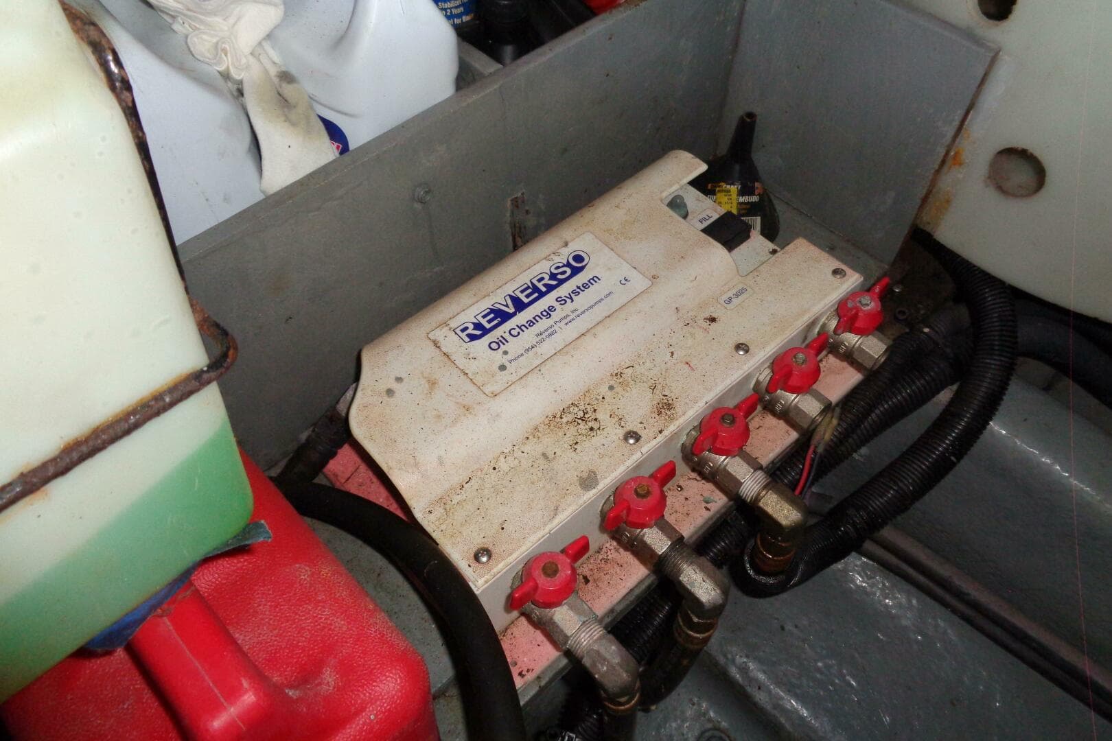 1991 Sea Ray 480 Sundancer — photo 74