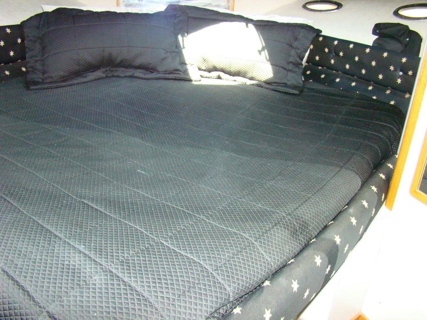 1991 Sea Ray 480 Sundancer — photo 43