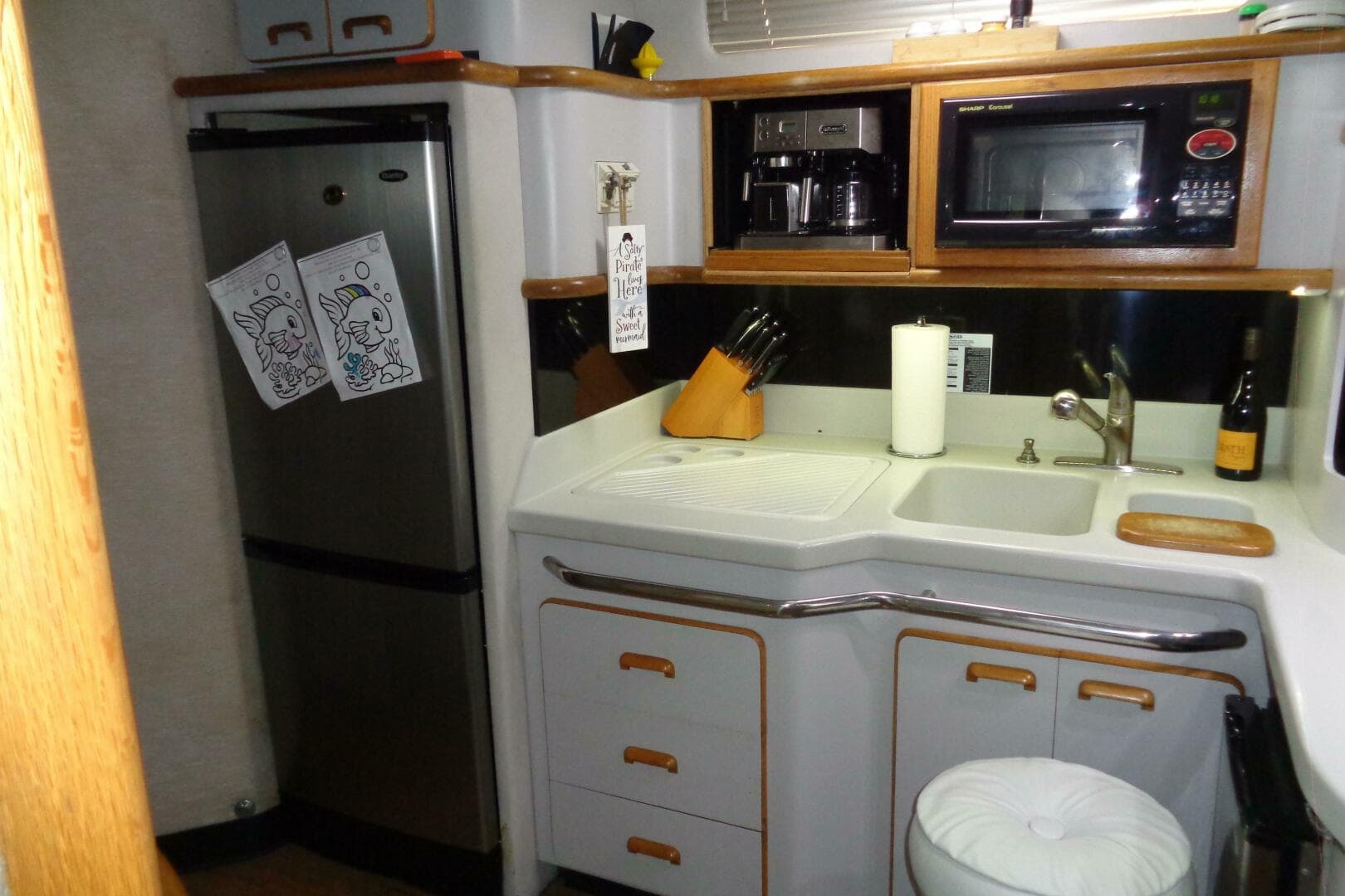 1991 Sea Ray 480 Sundancer — photo 56