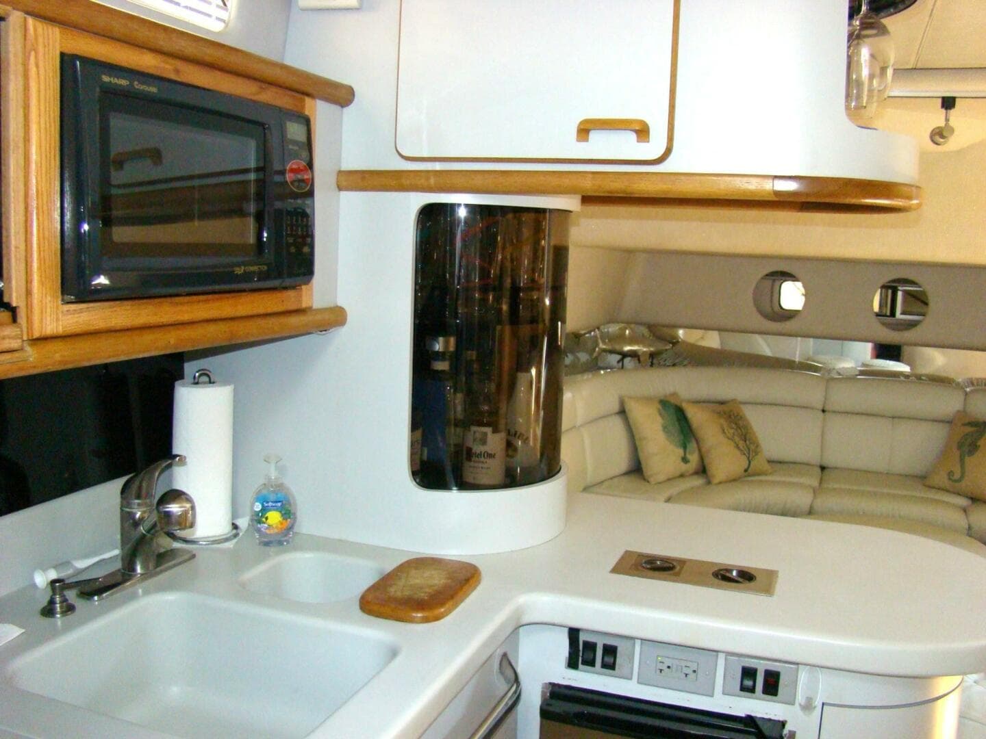 1991 Sea Ray 480 Sundancer — photo 38