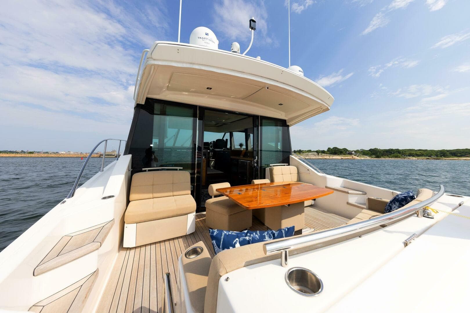 2014 Tiara Yachts 5000 Express — photo 9