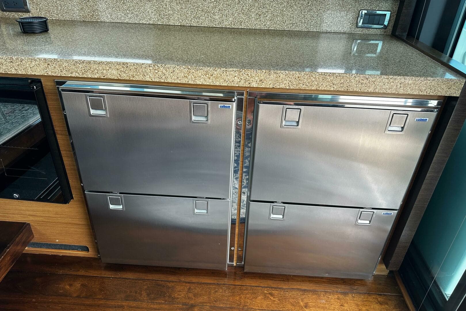 2014 Tiara Yachts 5000 Express — photo 16