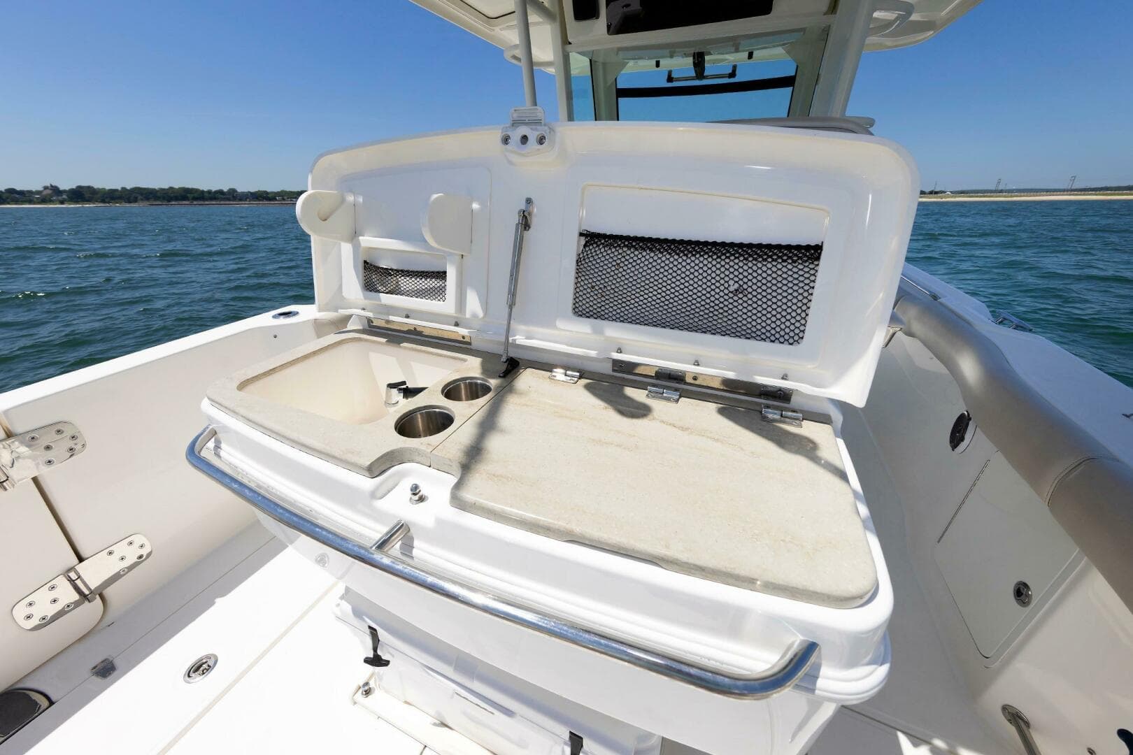 2016 Boston Whaler 330 Outrage — photo 12