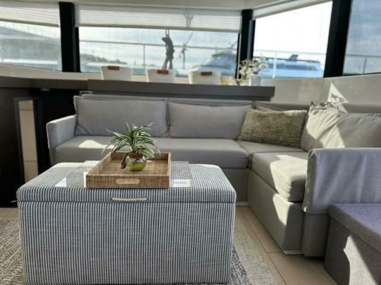 2023 Leopard 46 Pc — photo 11