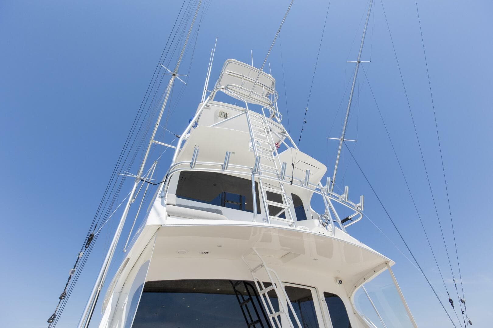 2007 Viking 64 Enclosed Bridge — photo 47