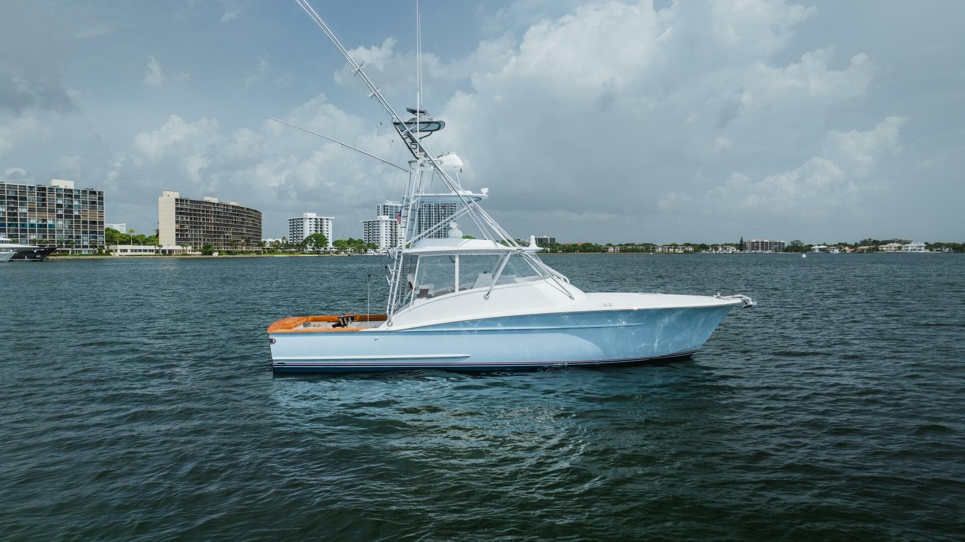 2019 Custom Carolina Daniels Express Sportfish — photo 5