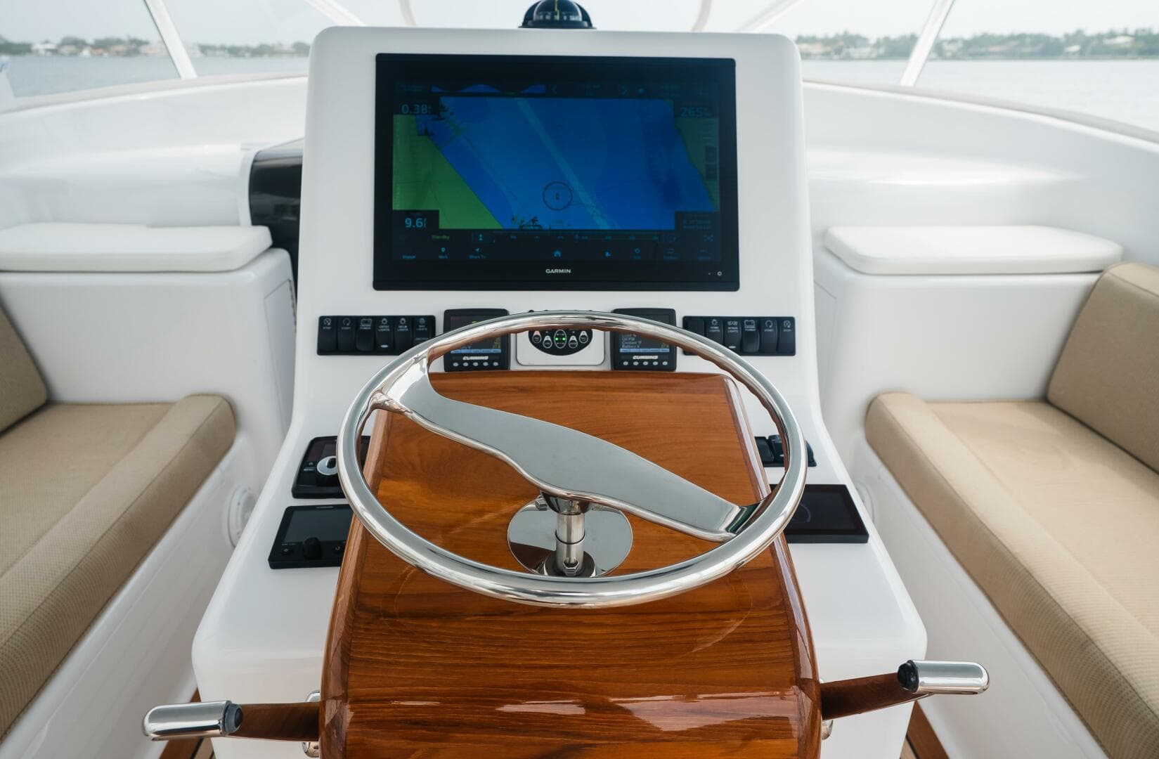 2019 Custom Carolina Daniels Express Sportfish — photo 21