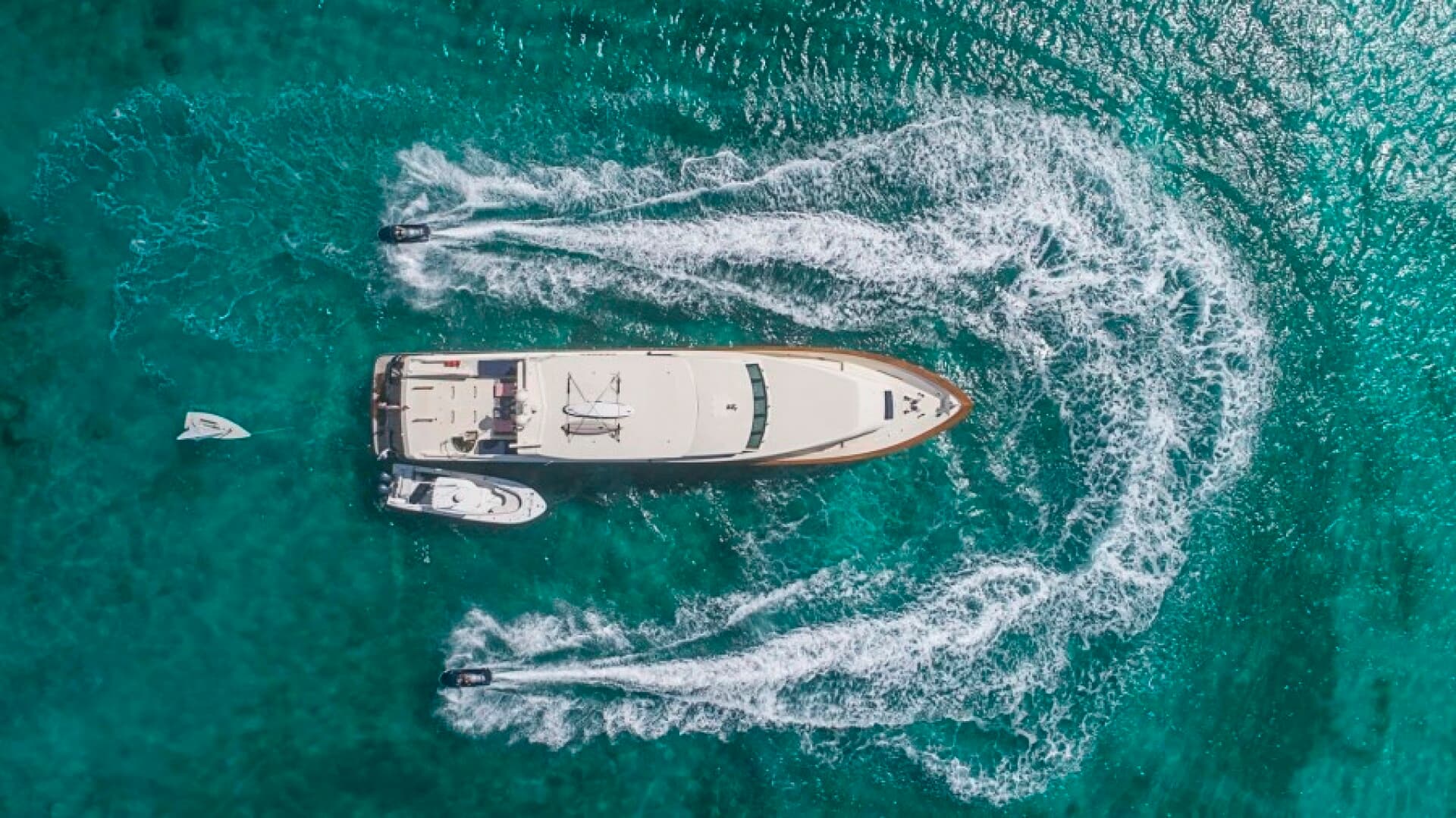 2000 Broward — photo 25