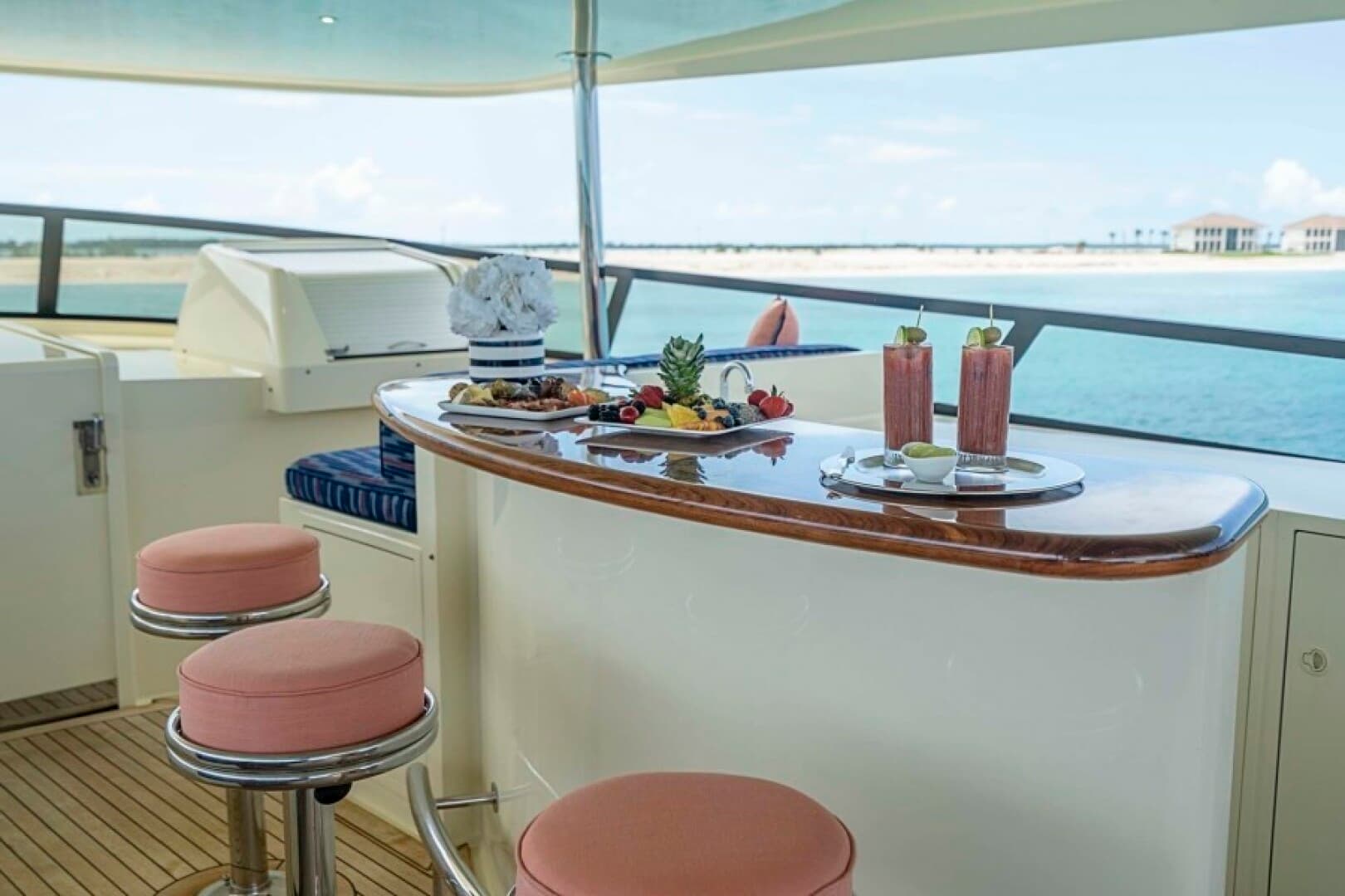 2000 Broward — photo 20