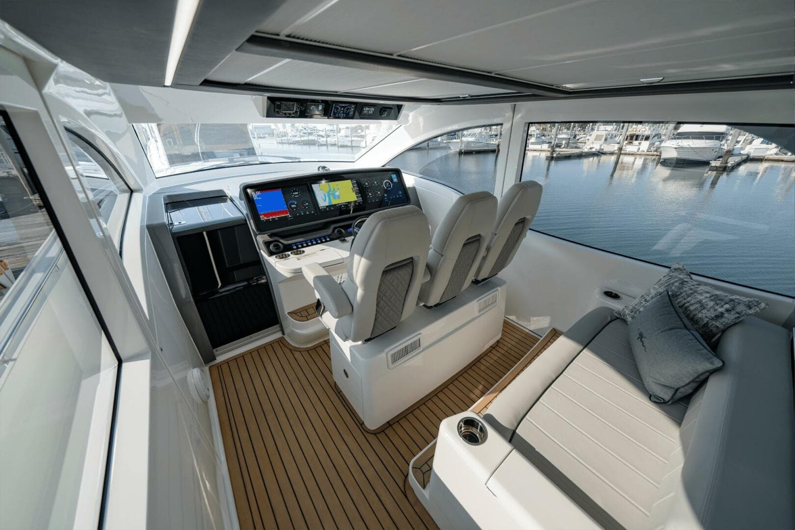 2027 Valhalla Boatworks V55 Sport Yacht — photo 41