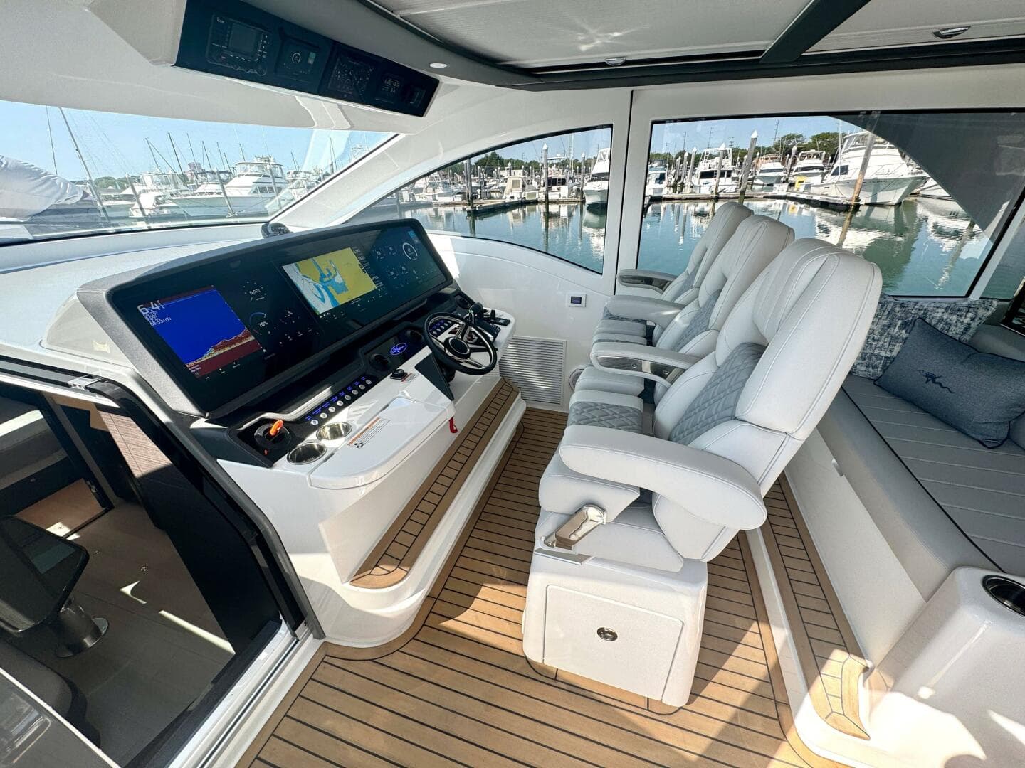 2027 Valhalla Boatworks V55 Sport Yacht — photo 38