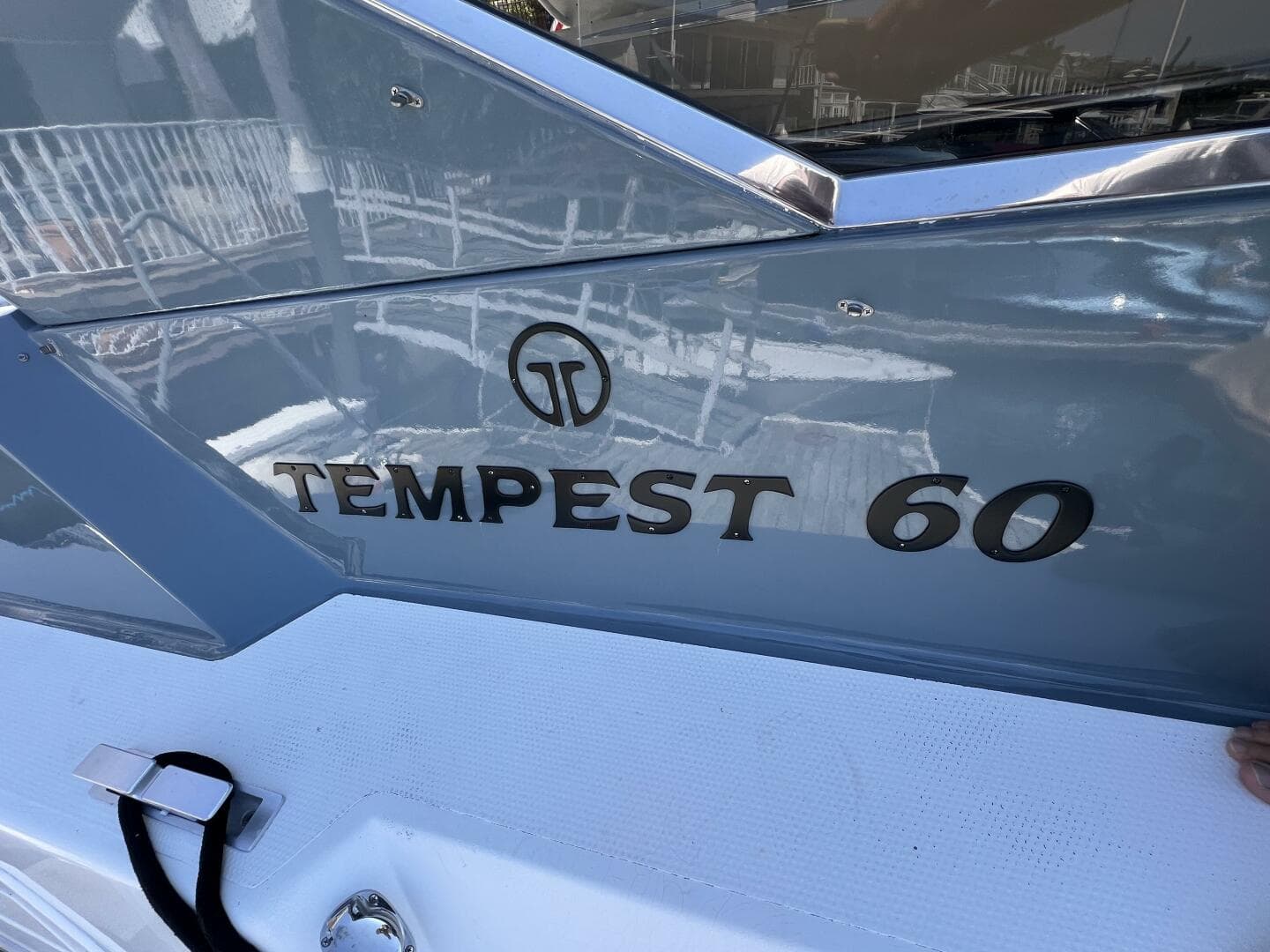 1990 Tempest 60 Express — photo 21