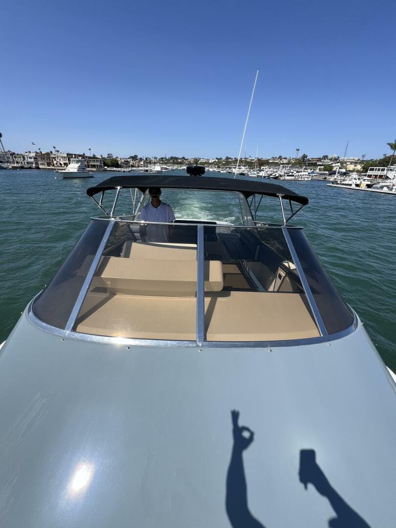 1990 Tempest 60 Express — photo 15