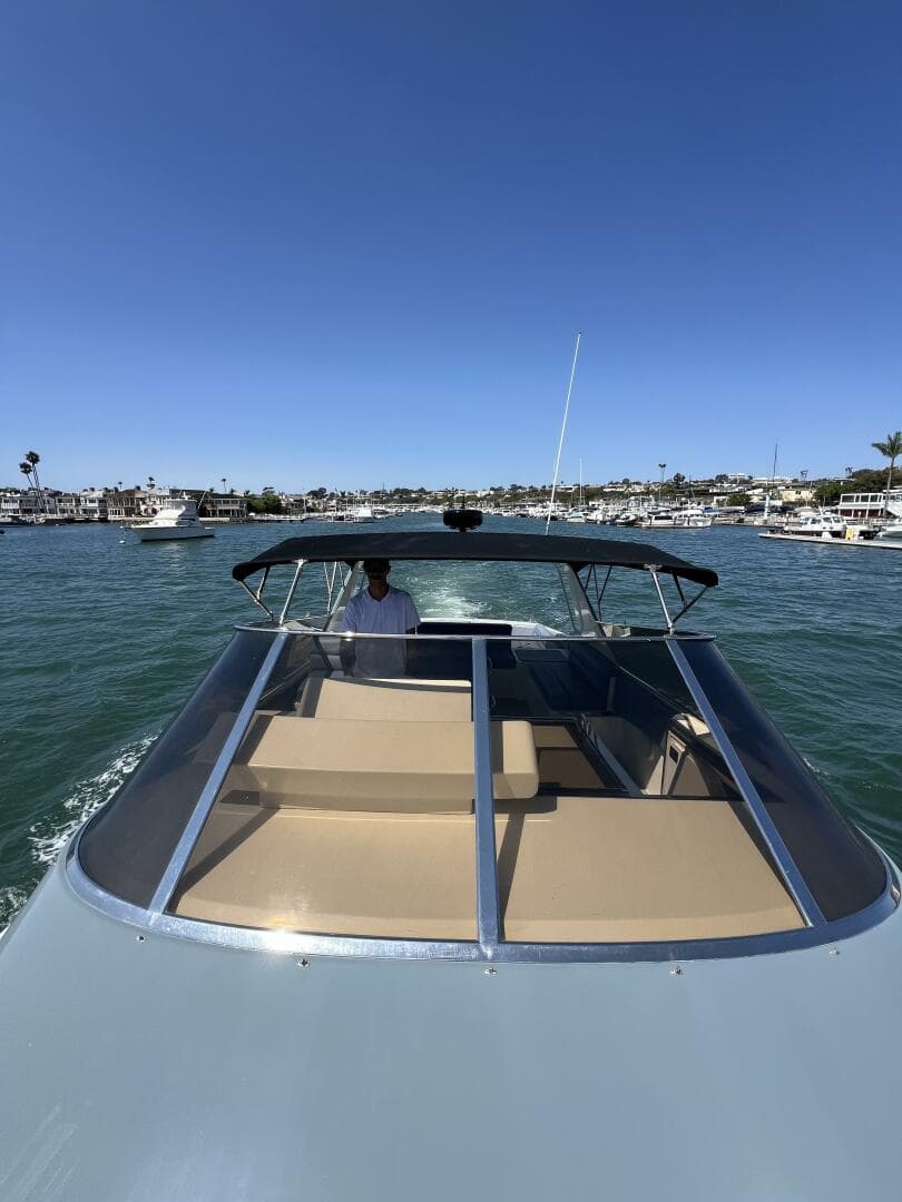 1990 Tempest 60 Express — photo 14