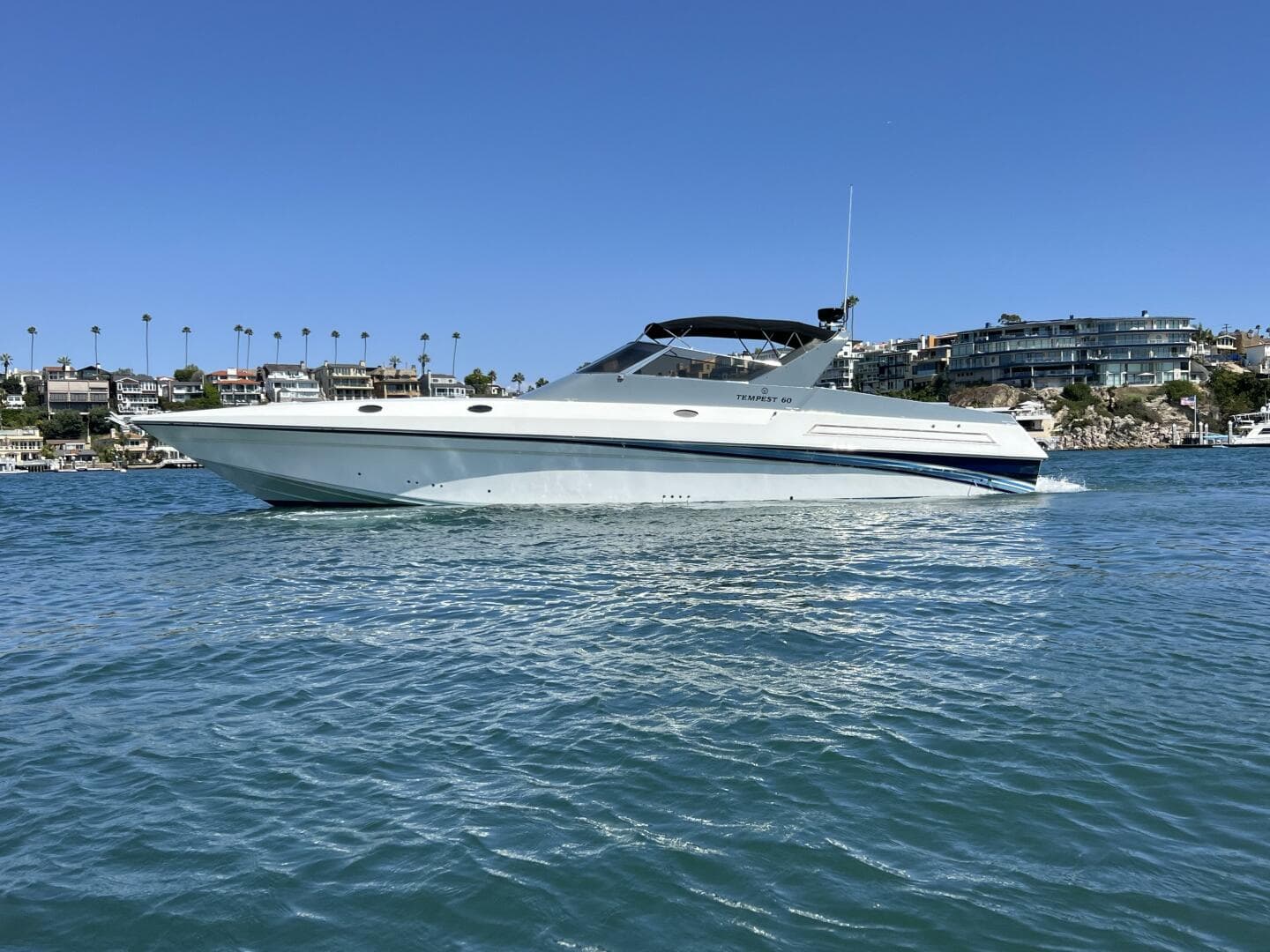 1990 Tempest 60 Express — photo 1