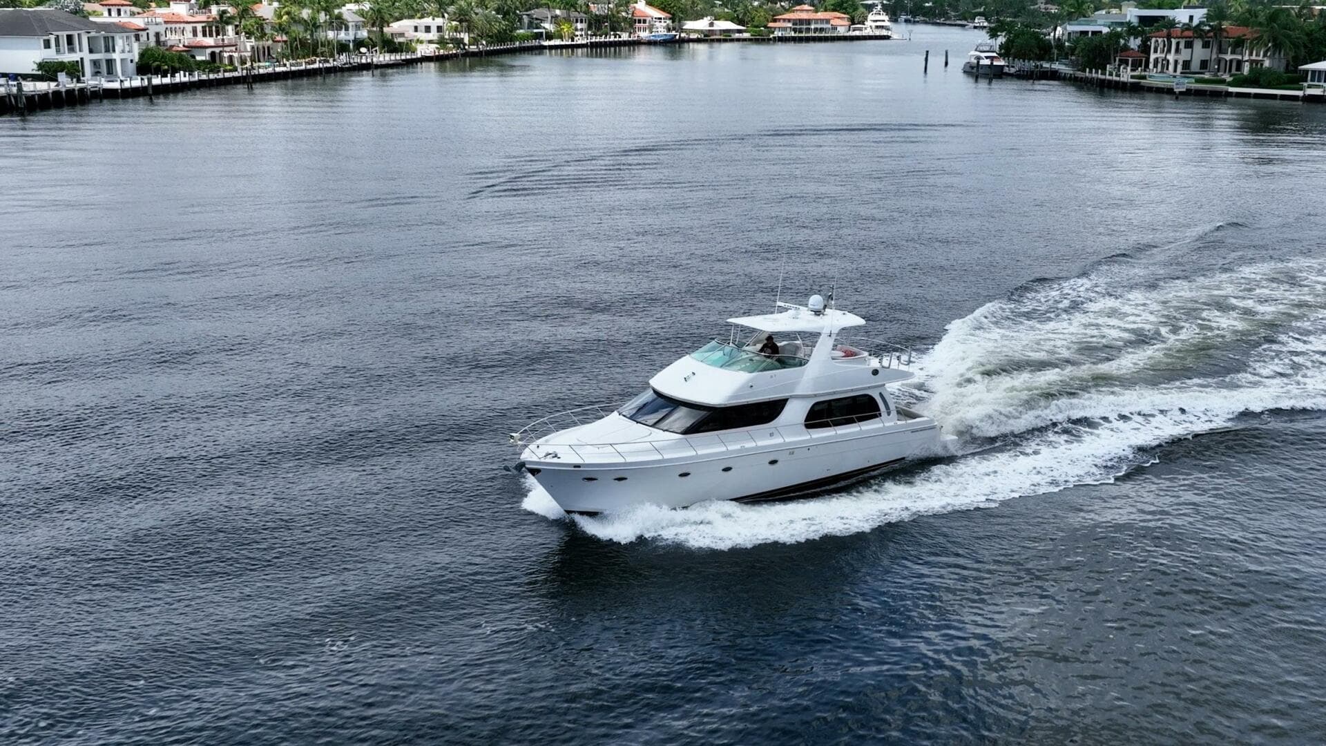 2005 Carver 56 Voyager — photo 45
