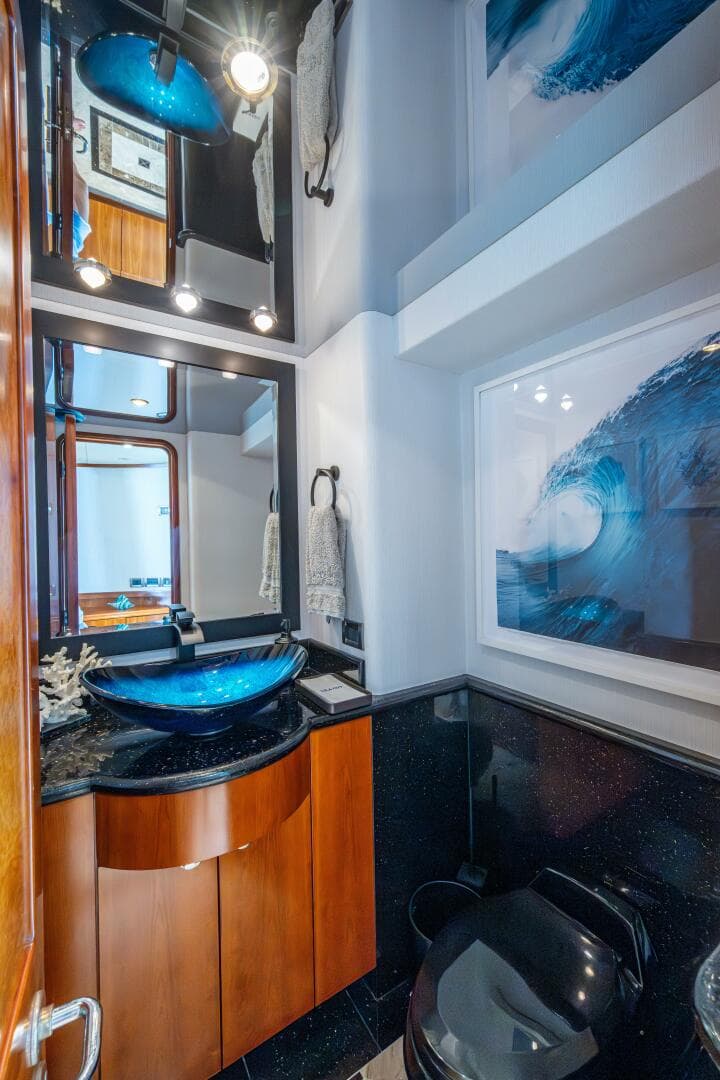 2006 Westport W112 — photo 11