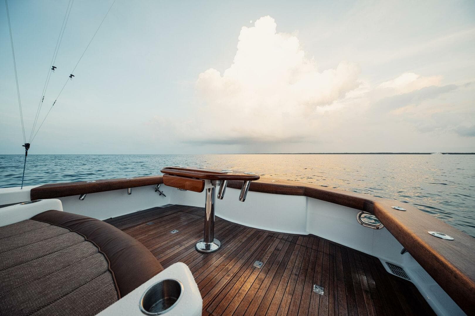 2016 F&S 40 Open Express — photo 27