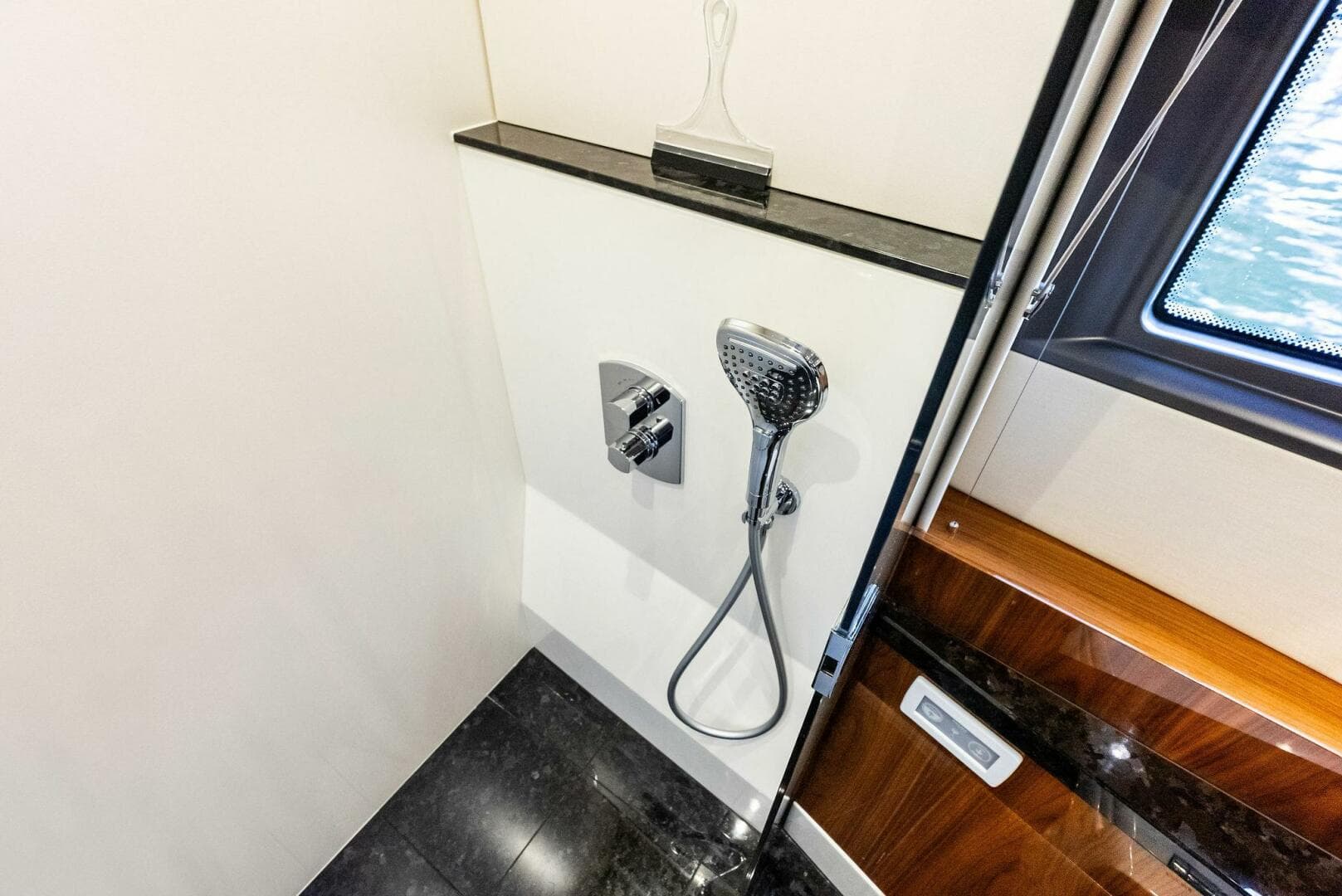 2020 Sunseeker Manhattan 52 — photo 65