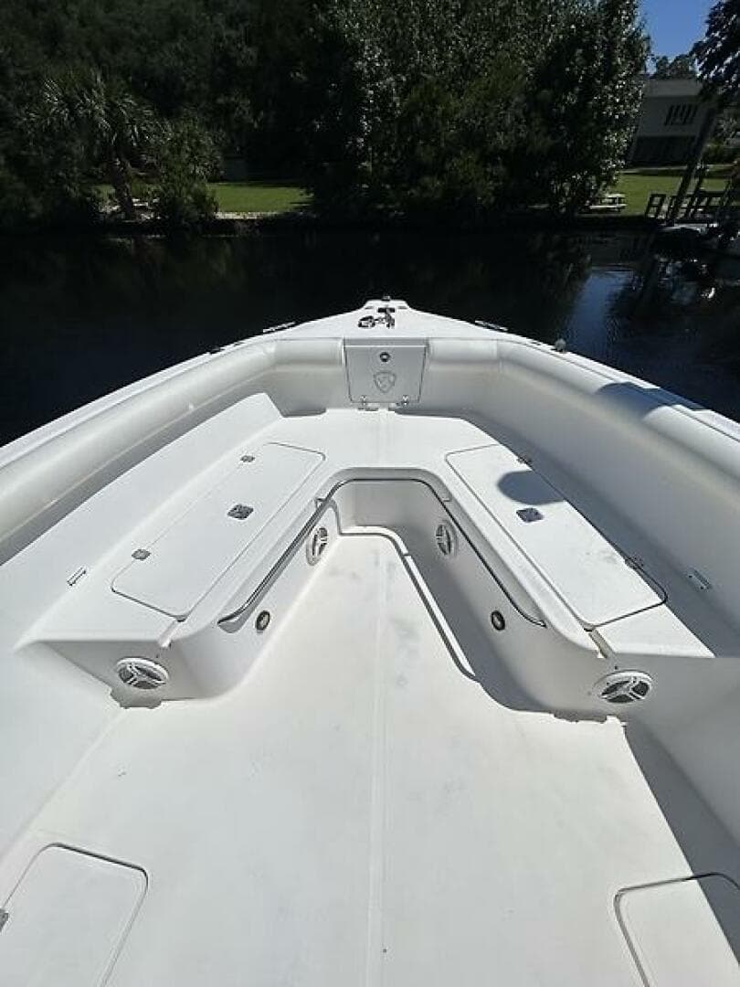 2000 Century 3100 Center Console — photo 9