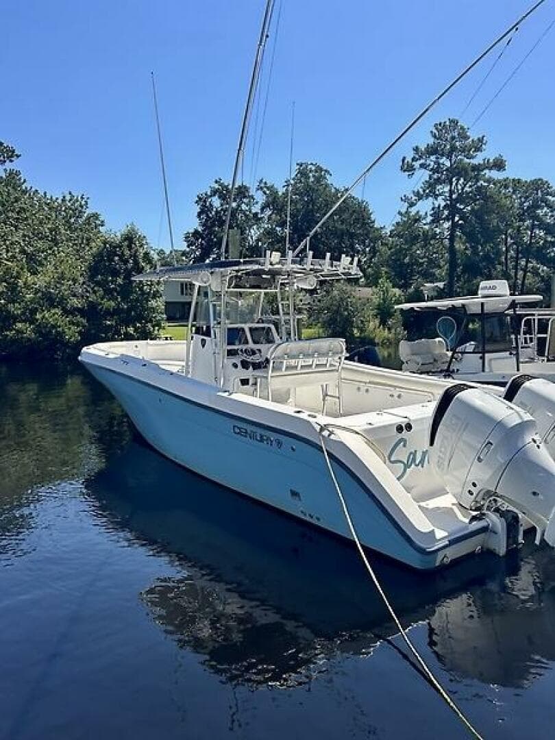 2000 Century 3100 Center Console — photo 2