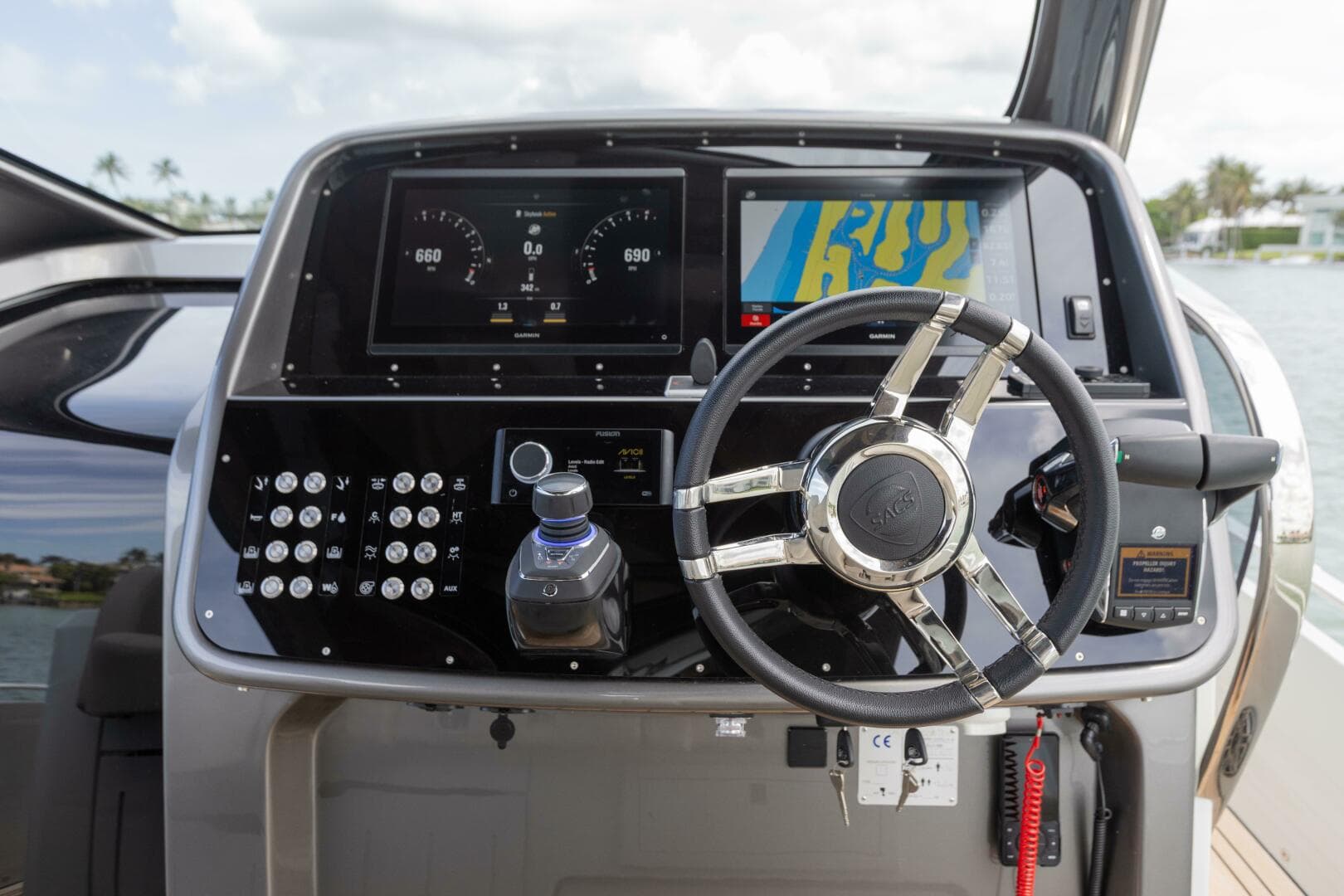 2025 Sacs Rebel 40 — photo 4