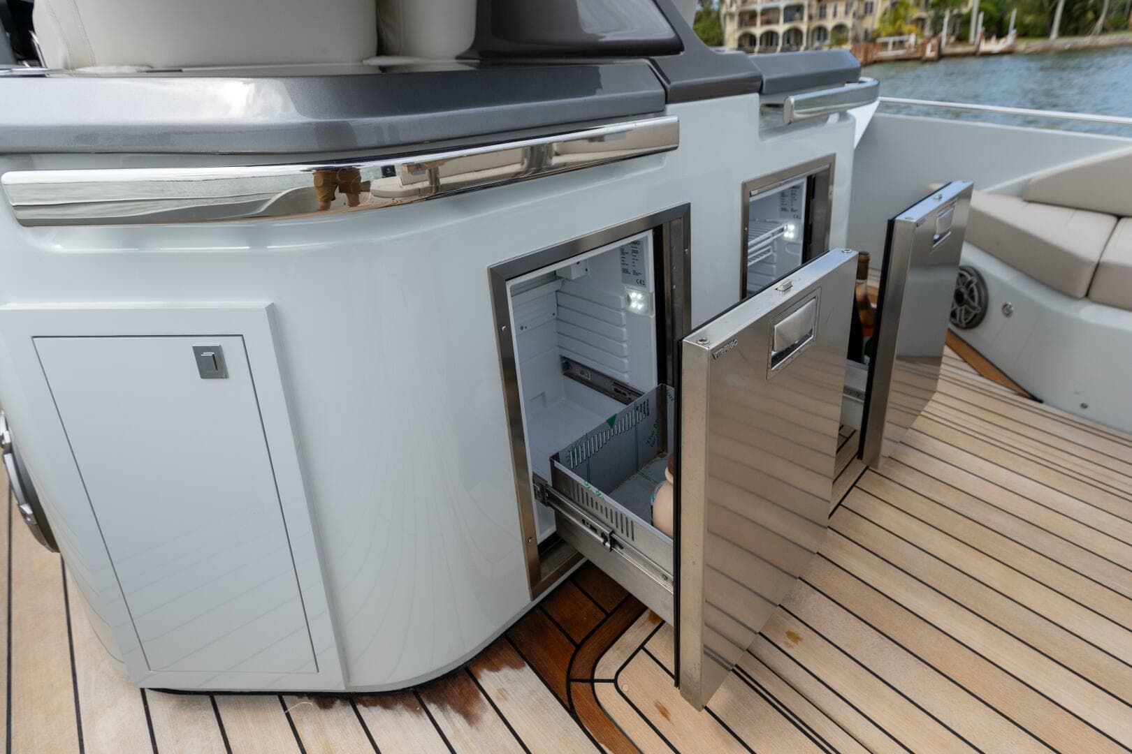 2025 Sacs Rebel 40 — photo 16