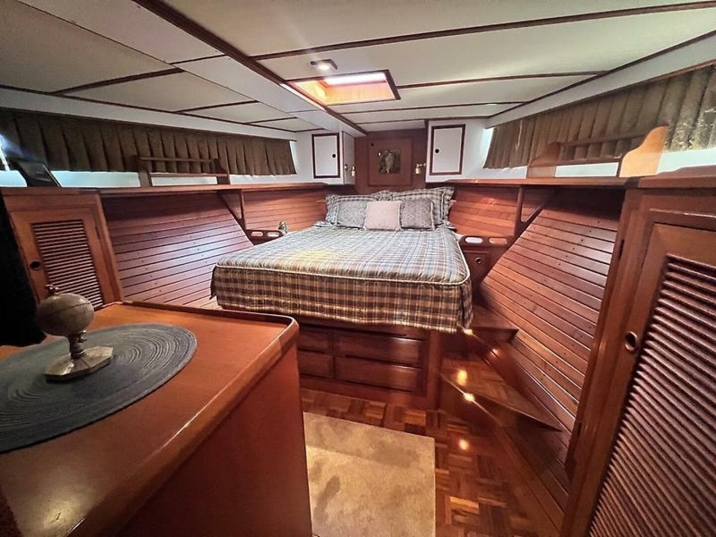 2006 Defever Pilothouse — photo 22