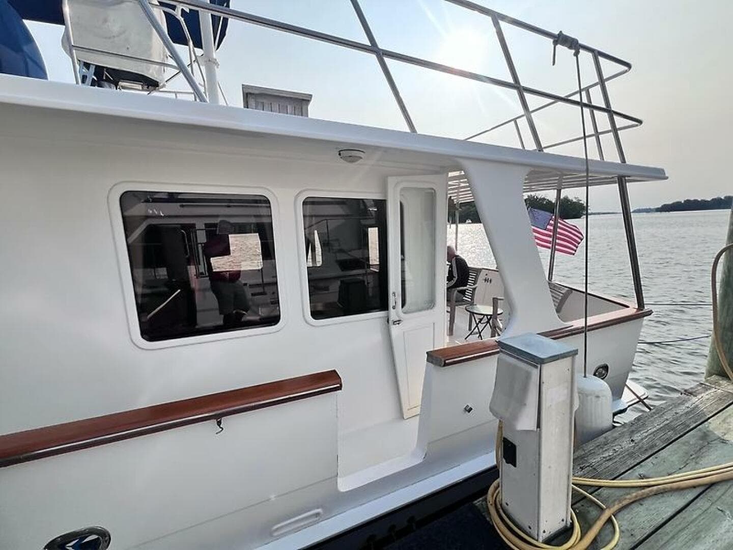 2006 Defever Pilothouse — photo 59