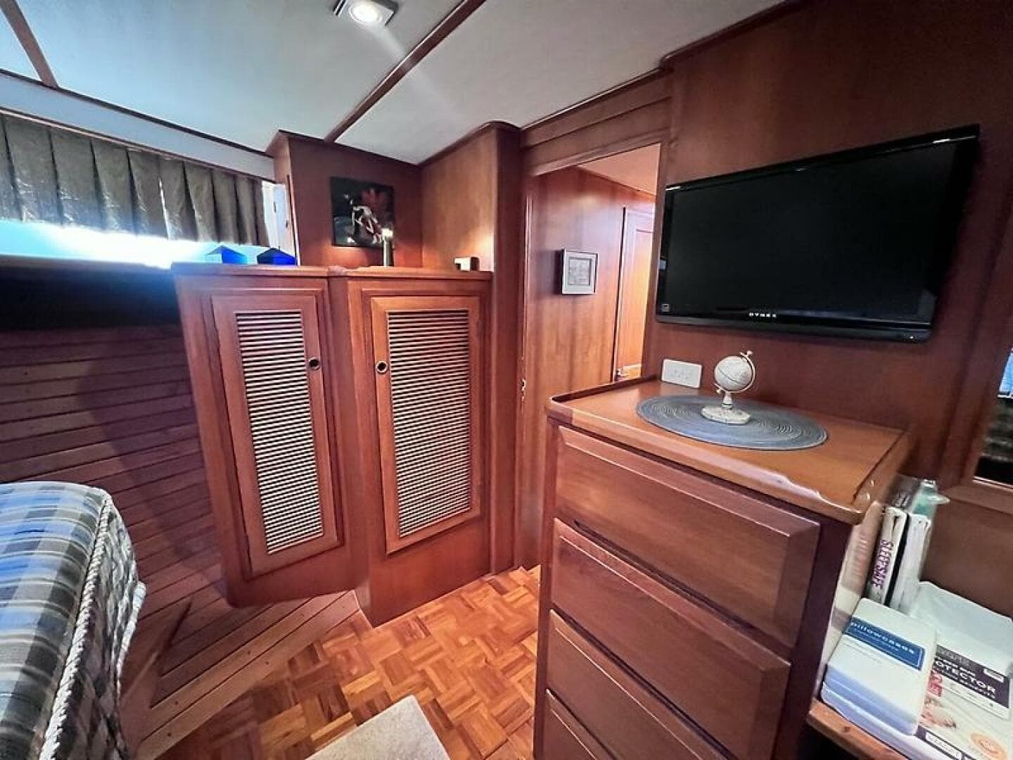 2006 Defever Pilothouse — photo 25