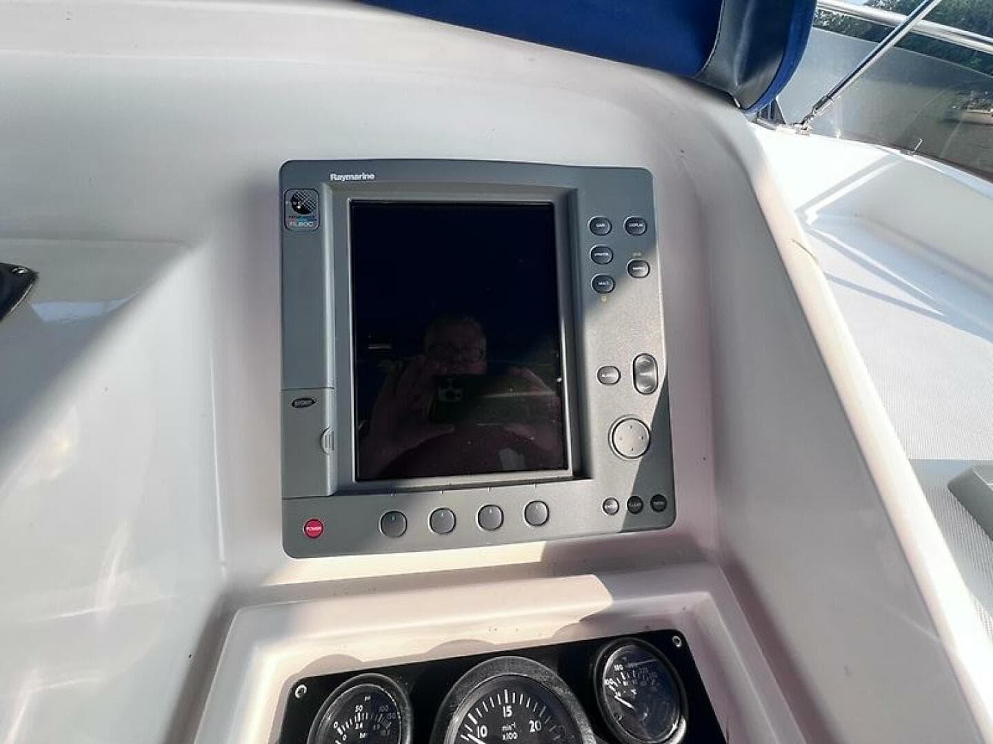 2006 Defever Pilothouse — photo 43