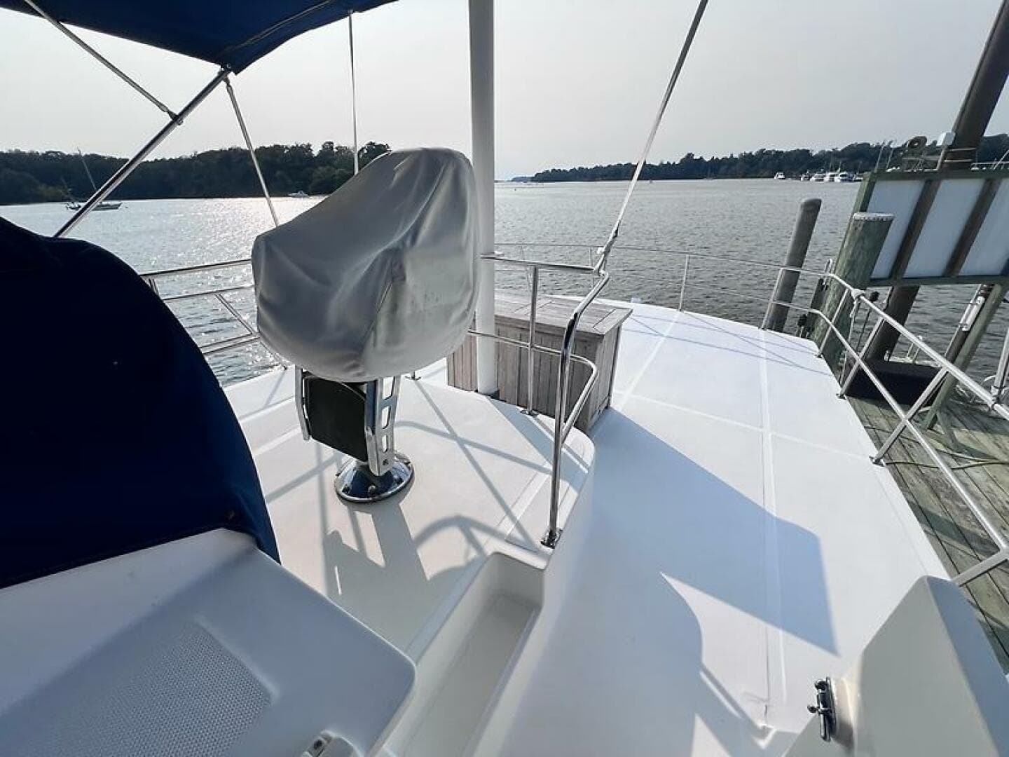 2006 Defever Pilothouse — photo 39