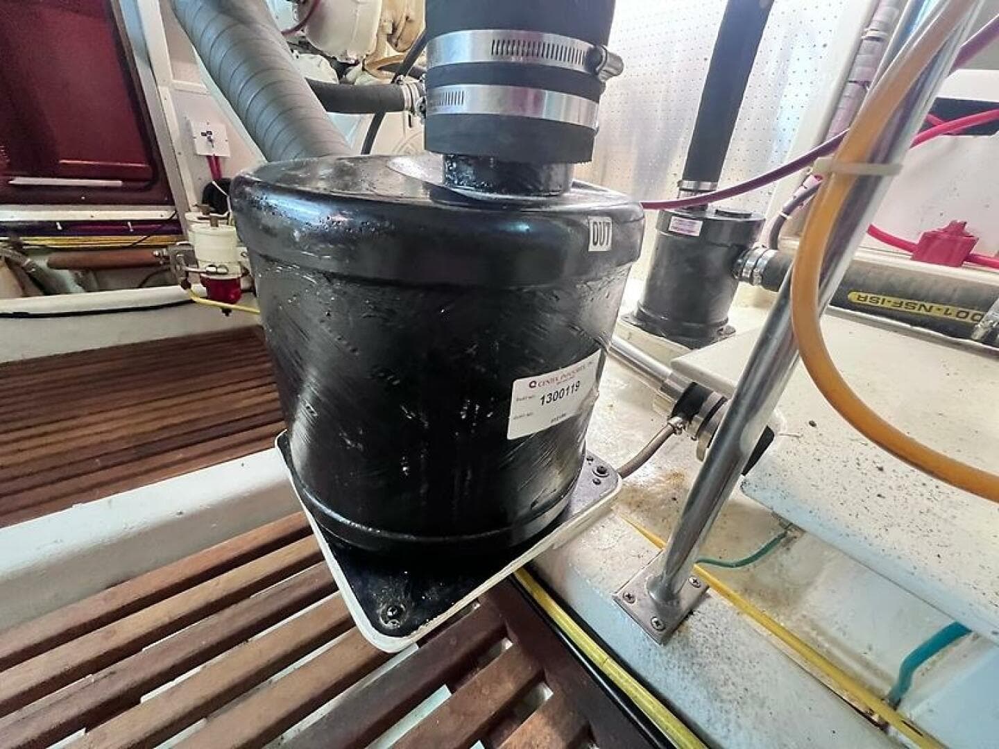 2006 Defever Pilothouse — photo 61