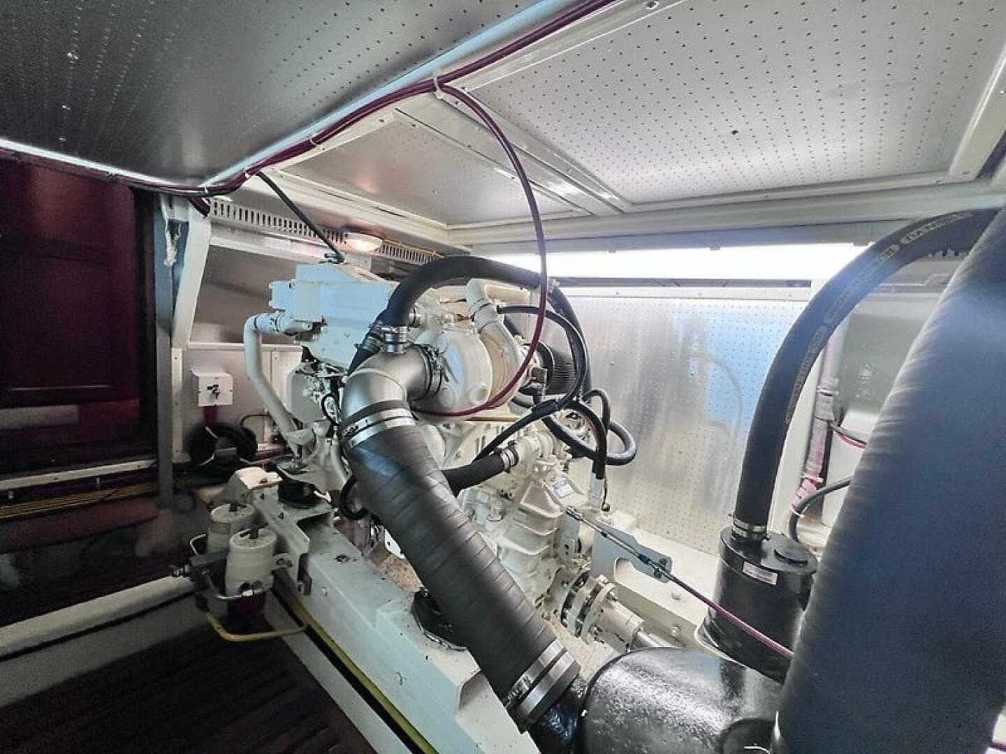 2006 Defever Pilothouse — photo 68