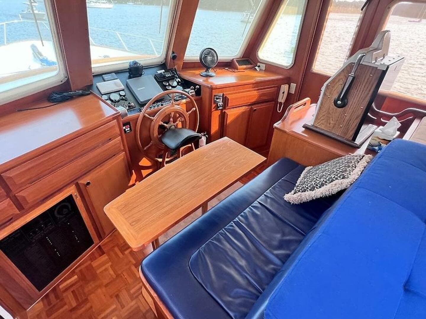 2006 Defever Pilothouse — photo 37