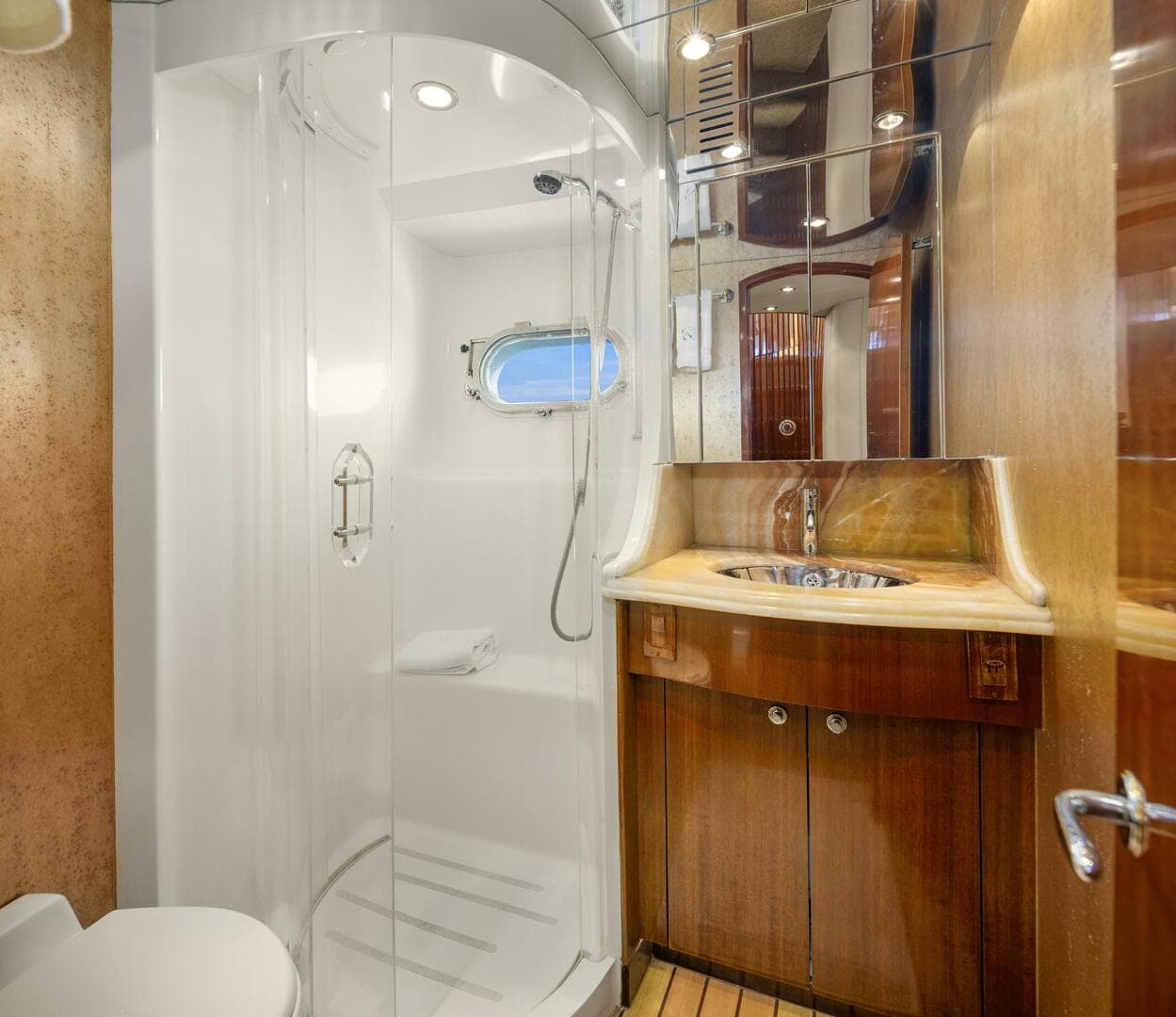 2001 Hatteras Cockpit — photo 16