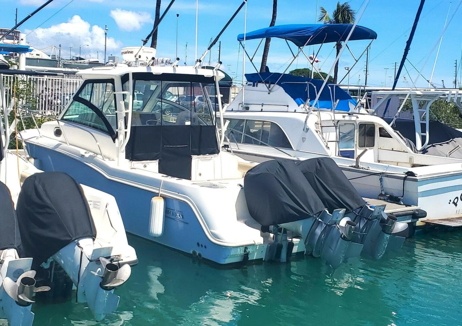 2019 Boston Whaler Conquest — photo 2